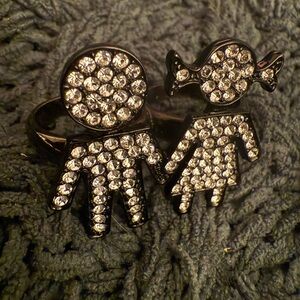 ALDO Crystal Couple Two-Finger Ring